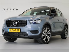 Volvo XC40 - T5 262PK R-Design | Panoramadak | Trekhaak | Adap Cruise | Stoel&Stuur Verw. | Keyless