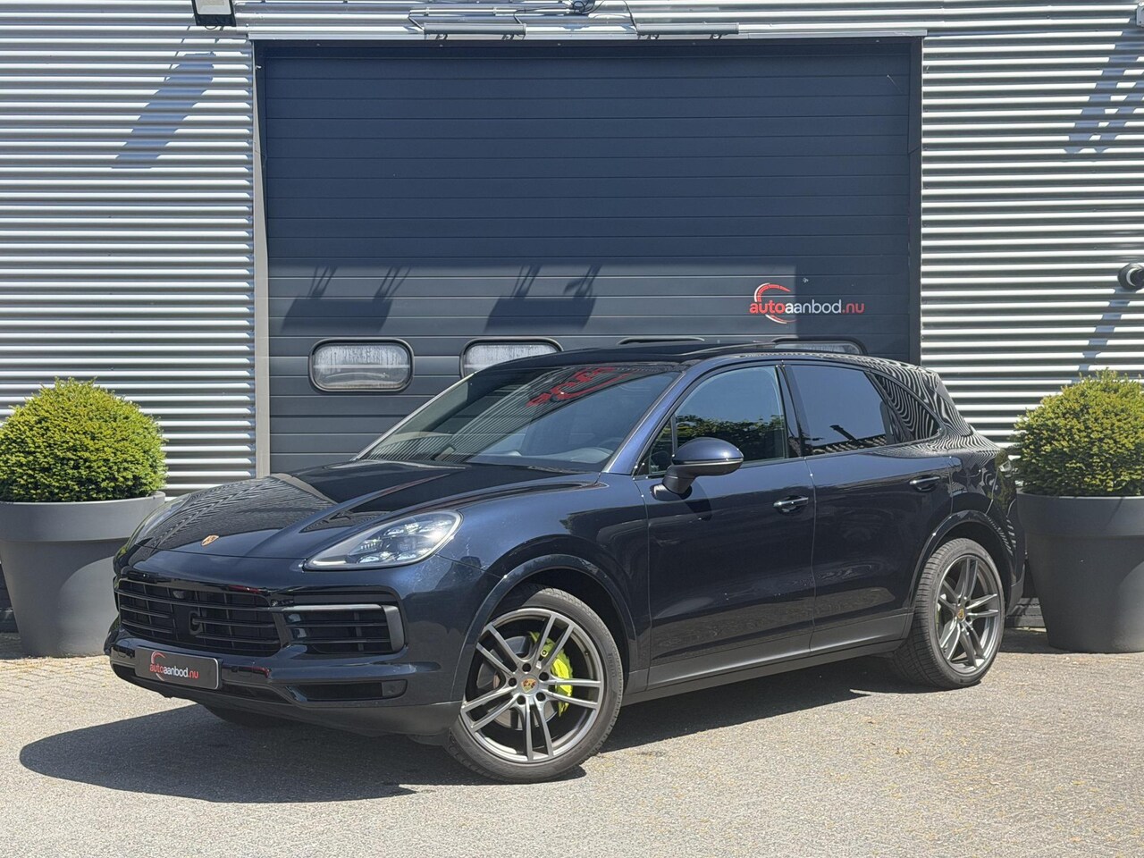 Porsche Cayenne - 3.0 E-Hybrid Sport Chrono | Panoramadak | 360* Camera | Stoelventilatie/Verwarming | 21 In - AutoWereld.nl