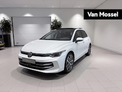 Volkswagen Golf - 1.5 eHybrid Style Edition 204 PK Plug-in Hybrid | Elektrisch uitklapbare Trekhaak | Panora