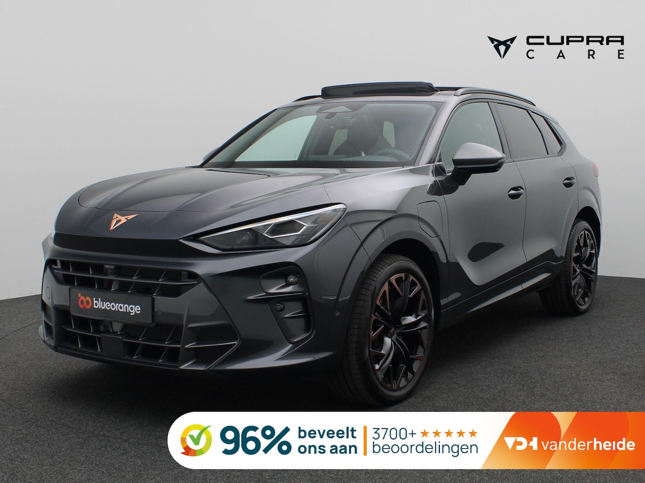CUPRA Terramar - 1.5 TSI e-Hybrid VZ Performance 272PK DSG Pano-Schuifdak, Trekhaak, 20" LM Velgen, Matrix- - AutoWereld.nl