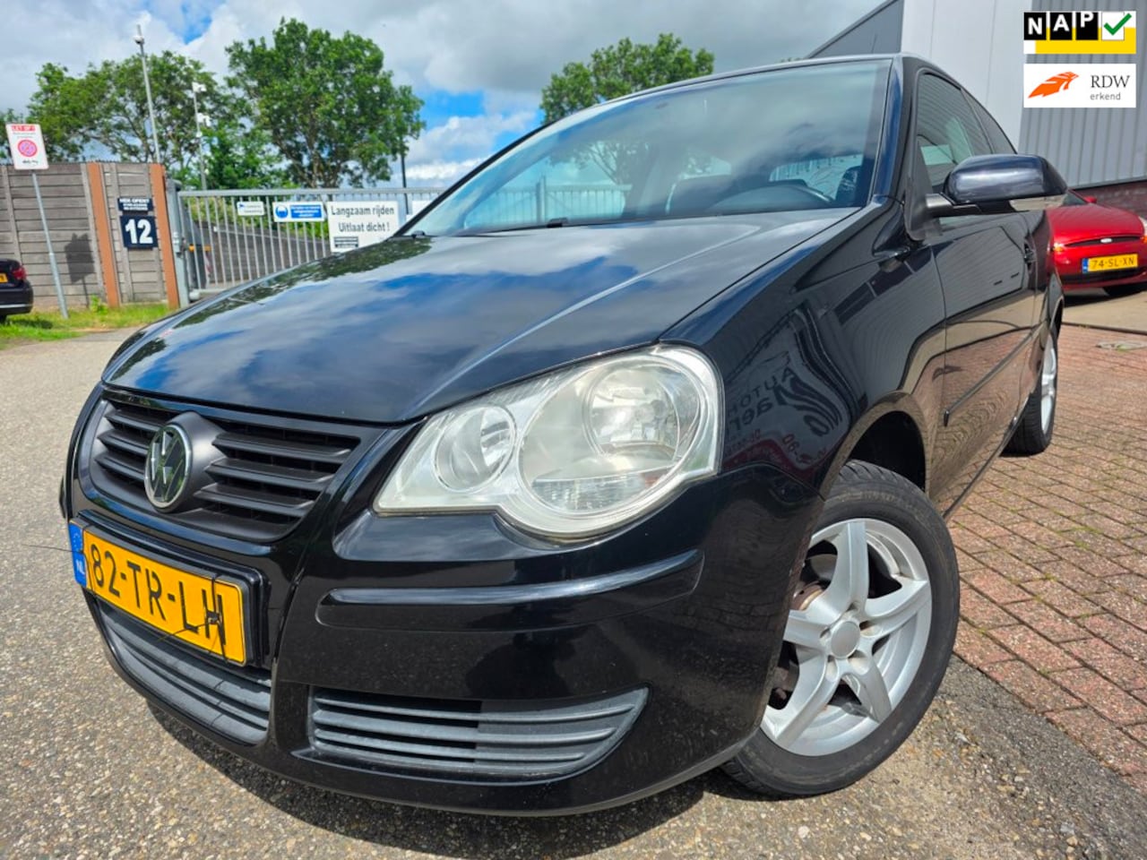 Volkswagen Polo - 1.4-16V Optive 1.4-16V Optive - AutoWereld.nl