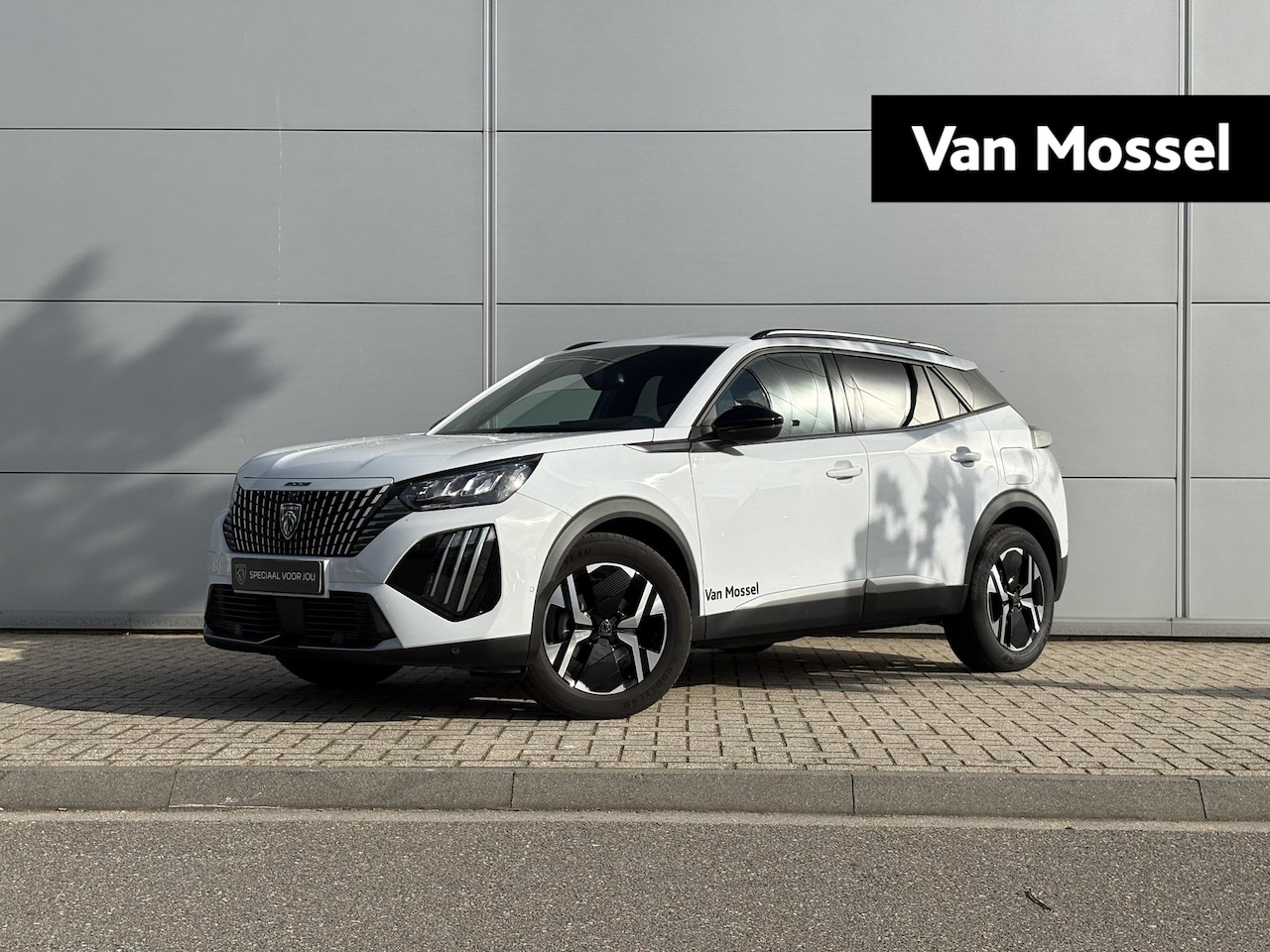 Peugeot 2008 - 1.2 PureTech 100 Allure | Parkeerhulp | Camera voor | Draadloze Apple Carplay/Android Auto - AutoWereld.nl