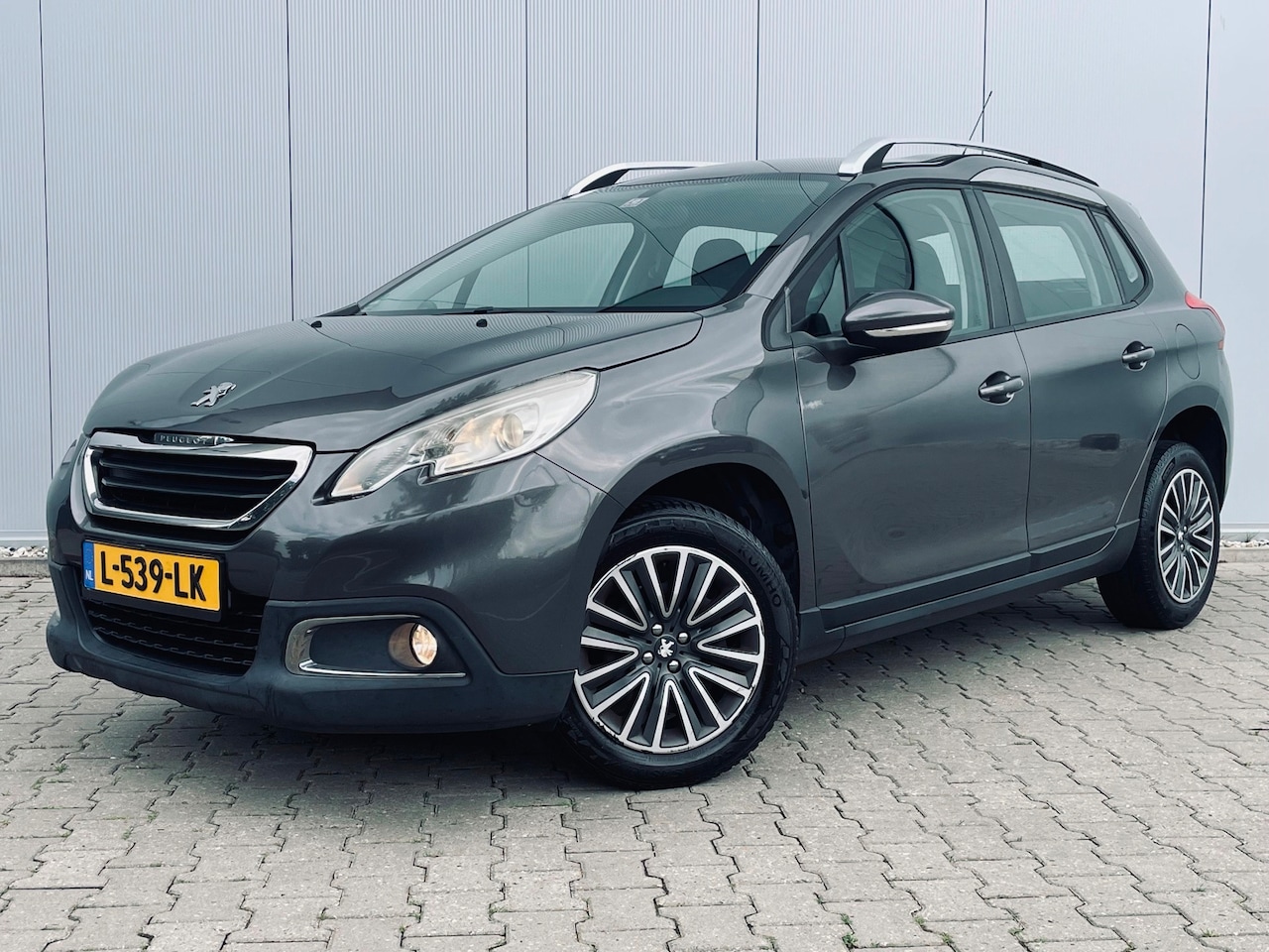 Peugeot 2008 - 1.2 VTi Active 1.2 VTi Active - AutoWereld.nl