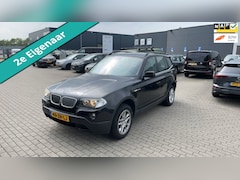 BMW X3 - 2.5si 218pk 6-Cilinder 4WD Exe Automaat Navi Trekhaak 1800kg