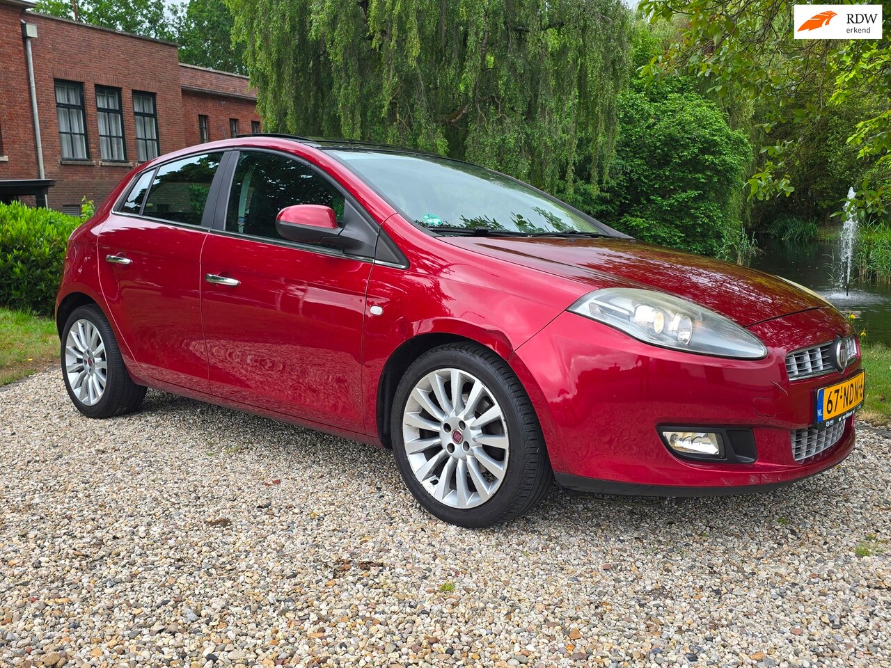 Fiat Bravo - 1.4 T-Jet Dynamic 1.4 T-Jet Dynamic 5-deurs - AutoWereld.nl