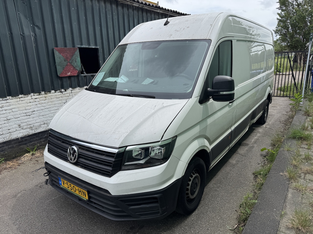 Volkswagen Crafter - 35 2.0 TDI L4H3 airco 2 zits cruise euro 6 - AutoWereld.nl