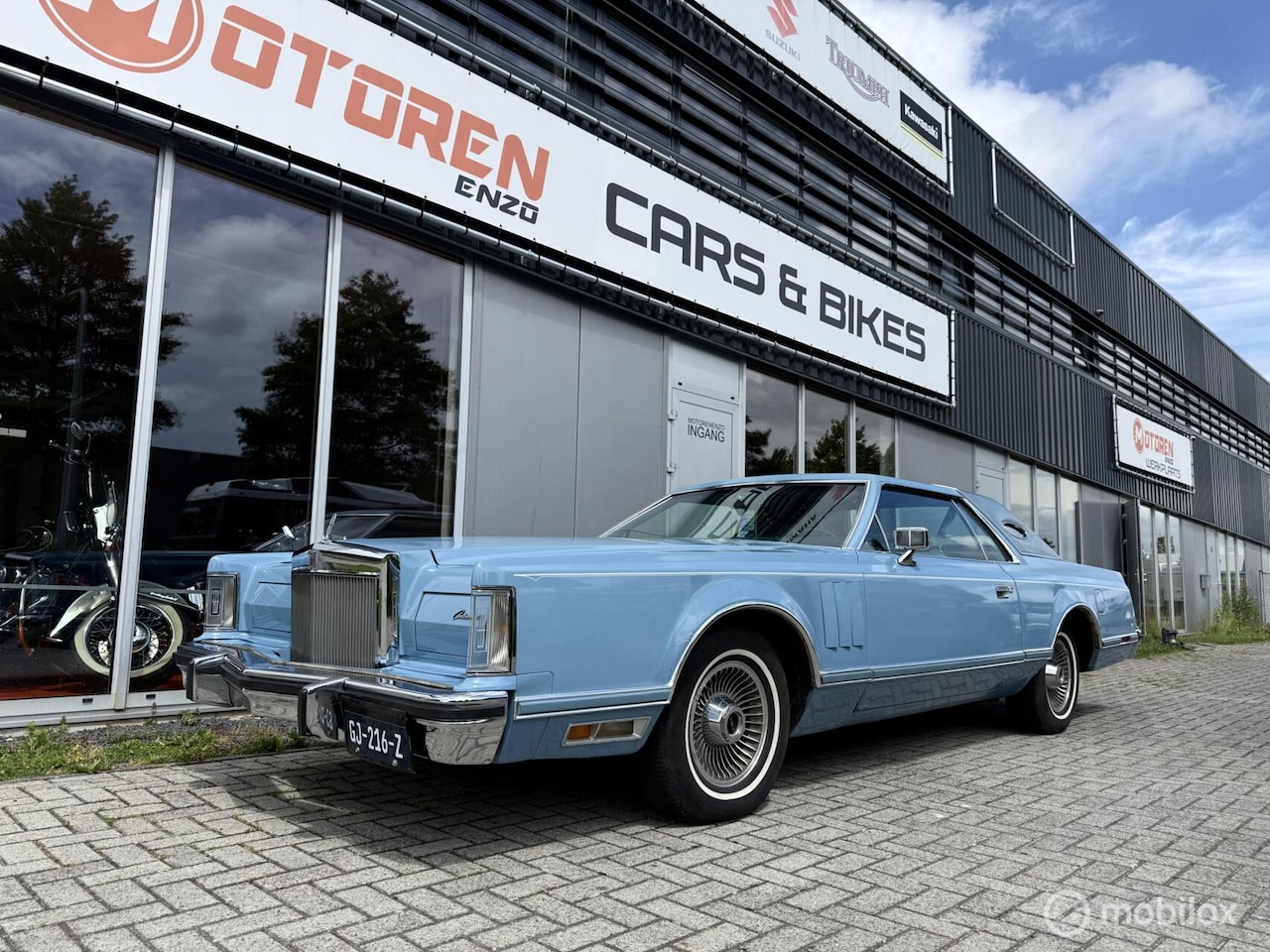 Lincoln Continental - 6.6 Mark V aut Wedgewood bleu UNIEK MOOI - AutoWereld.nl