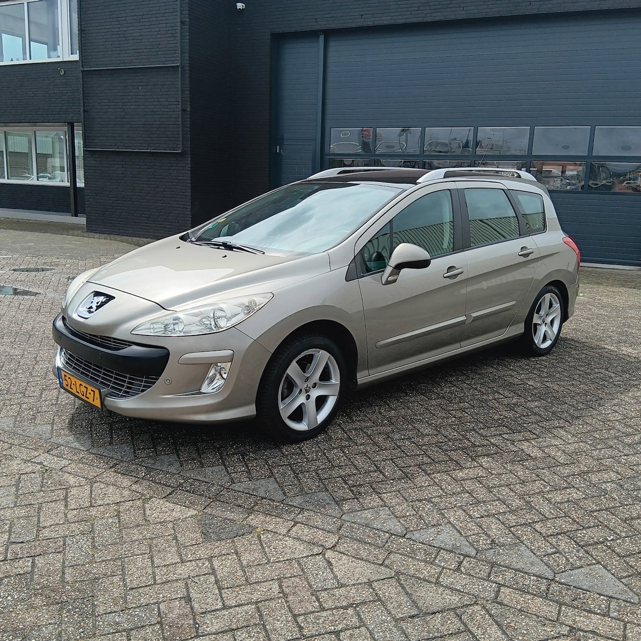 Peugeot 308 SW - 1.6 VTi XS 7 Persoons - AutoWereld.nl