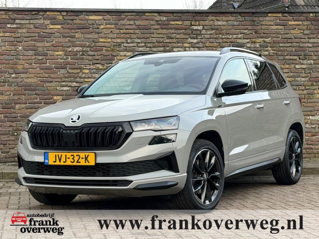 Skoda Karoq - 1.5 TSI Sportline DSG 150PK Leer LED Navi - AutoWereld.nl