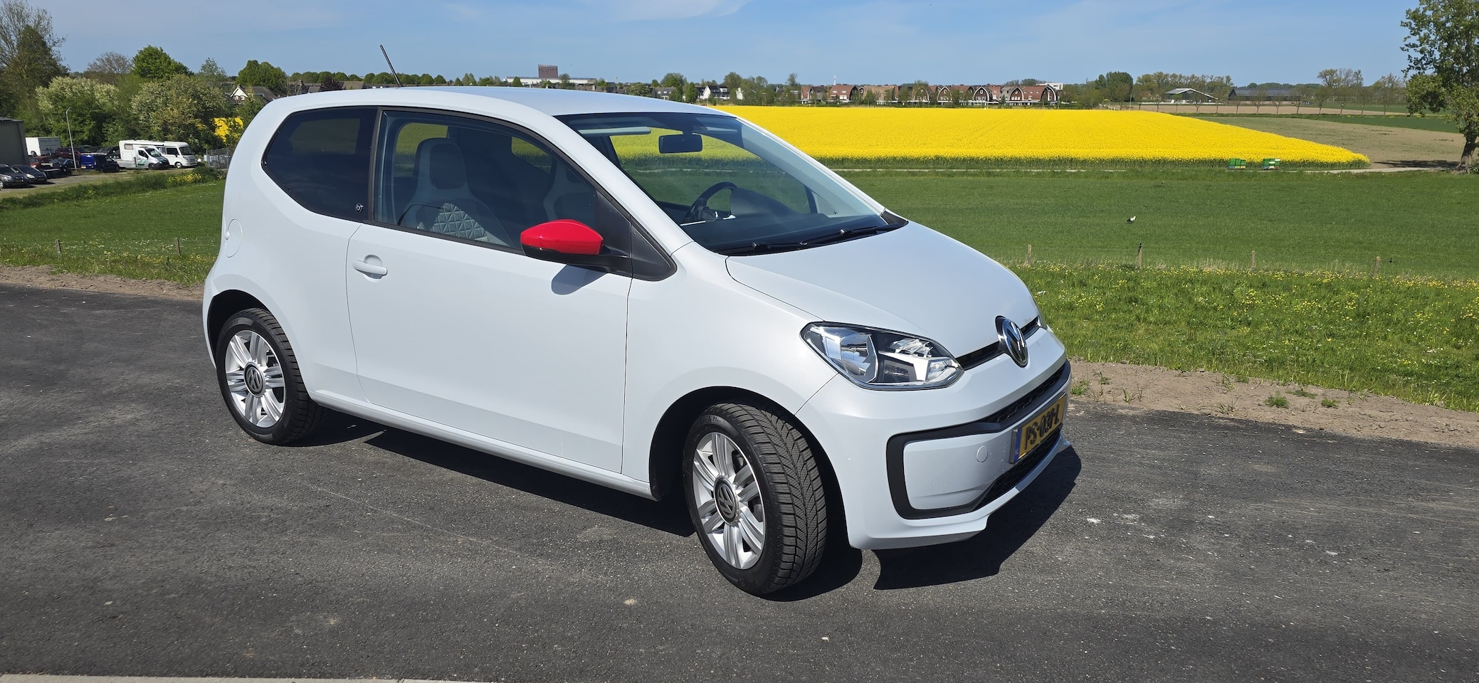 Volkswagen Up! - 1.0 BMT up! beats 75pk versie met airconditioning - AutoWereld.nl