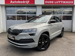 Skoda Karoq - 1.5TSI ACT 150PK DSG Sportline Pano Camera ACC Keyless Navi Trekhaak