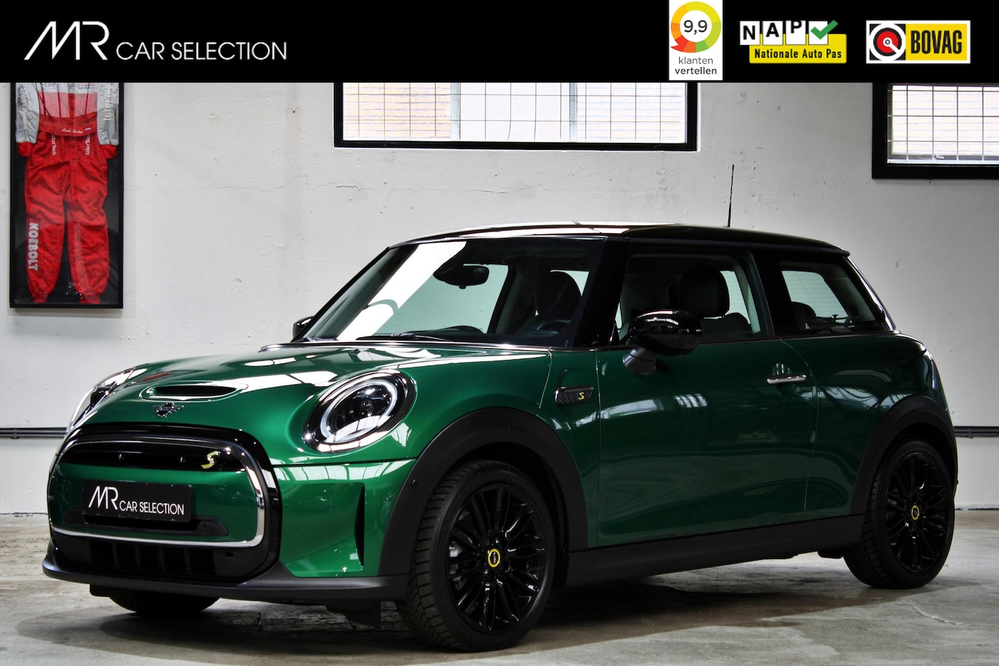 MINI Electric - Classic 33 kWh | Adapt. Cruisecontrol | Verwarmd stuur | Camera | Apple Carplay | 17 inch - AutoWereld.nl