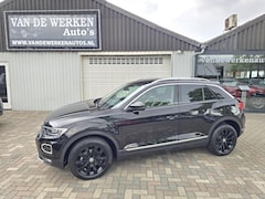 Volkswagen T-Roc - 1.5 TSI Sport AUTOMAAT Clima|Navi|LED|Virtual|Trekhaak|Nap