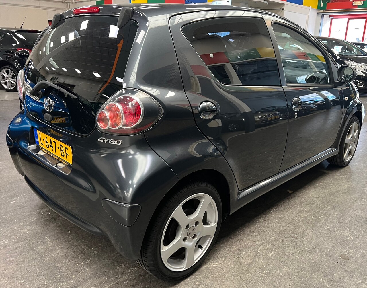Toyota Aygo - 1.0-12V Access Zeer Netjes ! - AutoWereld.nl