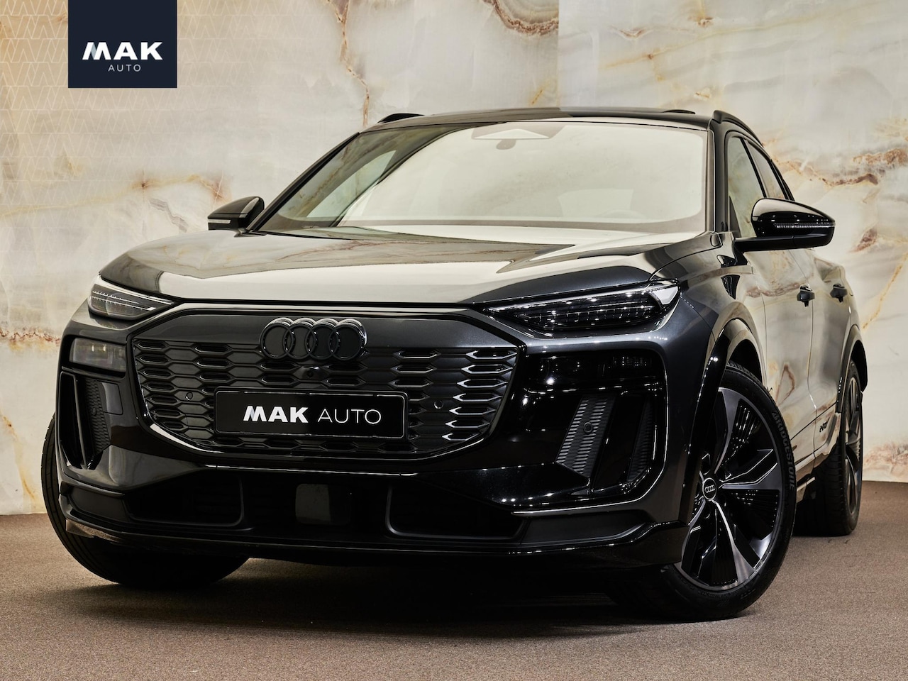Audi Q6 SQ6 e-tron - Quattro , pano, 21", OLED, B&O, tr.haak, bijrijdersdisplay, luchtv., HUD, ACC, privacy - AutoWereld.nl