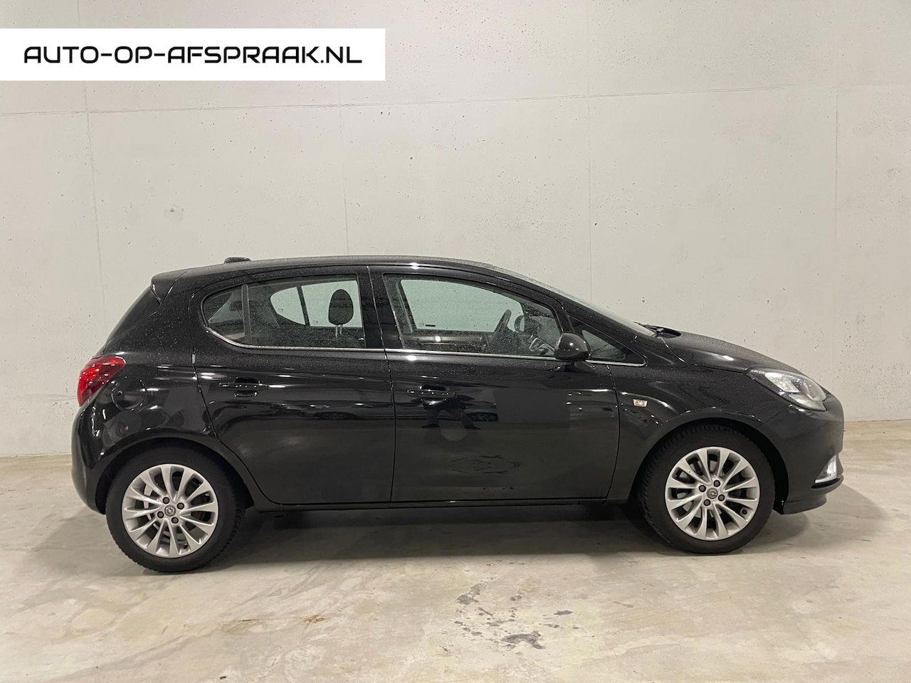 Opel Corsa - 1.0 Turbo Online Edition 5drs. Apple Car Play Navi Airco Cuise Control - AutoWereld.nl