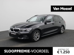 BMW 3-serie Touring - 330e eDrive Edition | Panoramadak | LED Koplampen | Lederen Bekleding | Elektrische Koffer