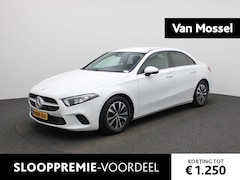 Mercedes-Benz A-klasse - 180 Business Solution | Automaat | Trekhaak | Wide Screen | Privacy Glass | Camera | LED K