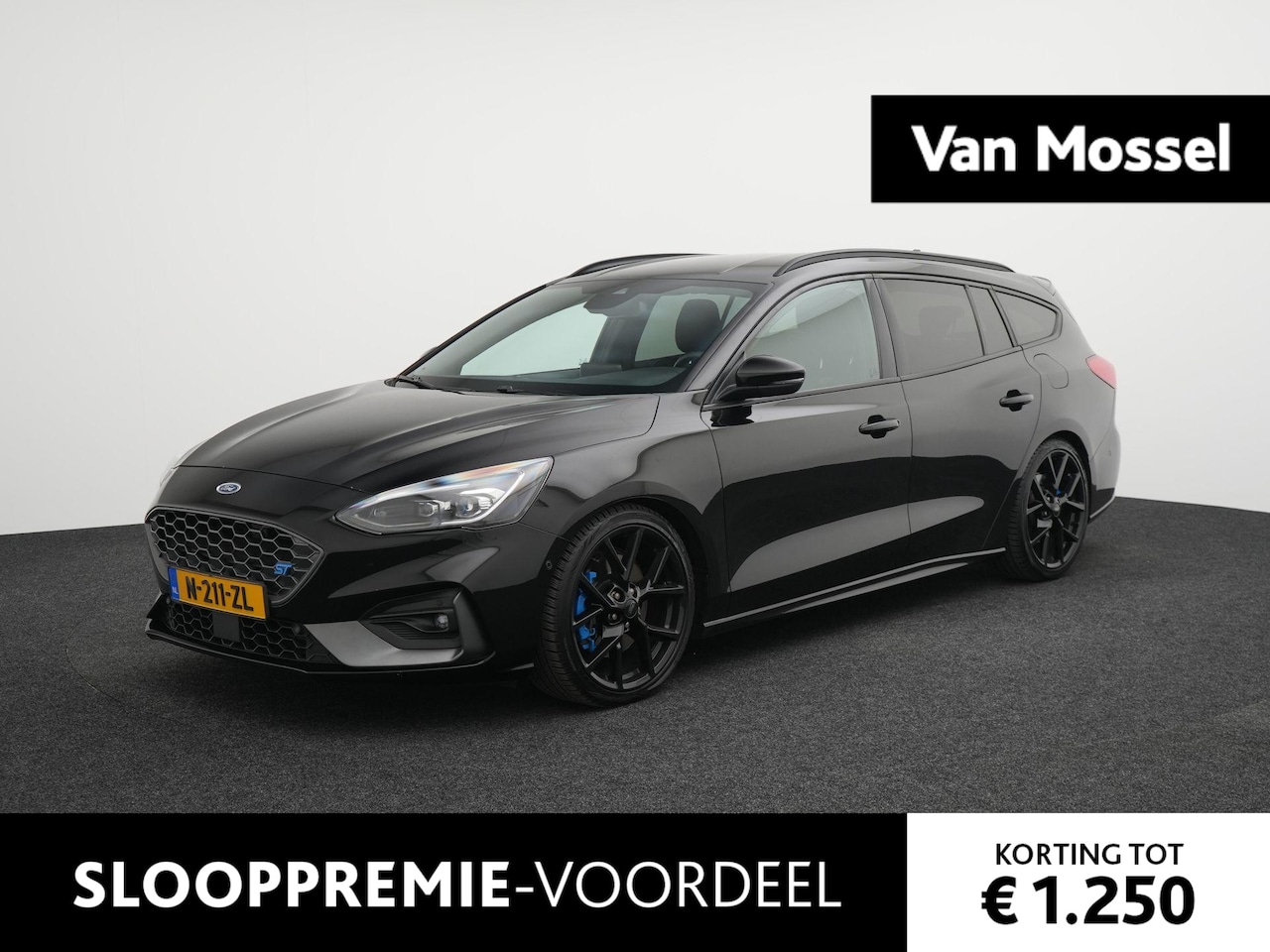 Ford Focus Wagon - 2.3 EcoBoost ST-3 280PK Handgeschakeld! | Apple/Android Play | Camera | Cruise | Keyless | - AutoWereld.nl