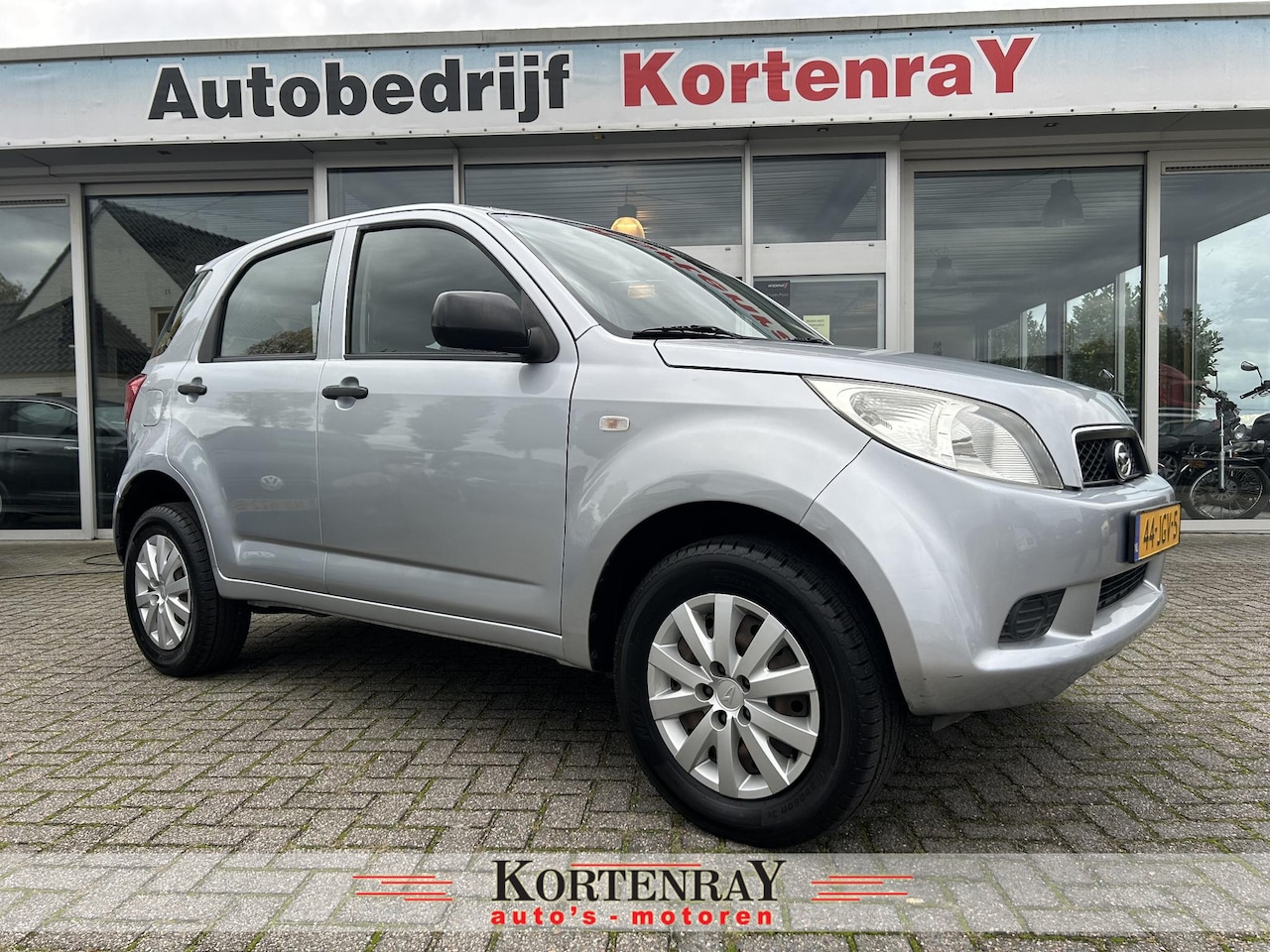 Daihatsu Terios - 1.5-16v /airco/trekhaak/goed onderhouden/verkeert in top conditie - AutoWereld.nl