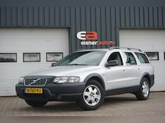 Volvo XC70 - 2.5 T Comfort Line | TREKHAAK | STOELVERWARMING | NAVI |