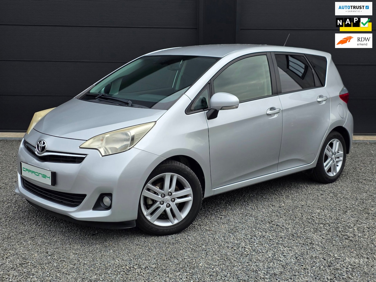 Toyota Verso S - 1.3 VVT-i Dynamic | Navi | ECC | - AutoWereld.nl
