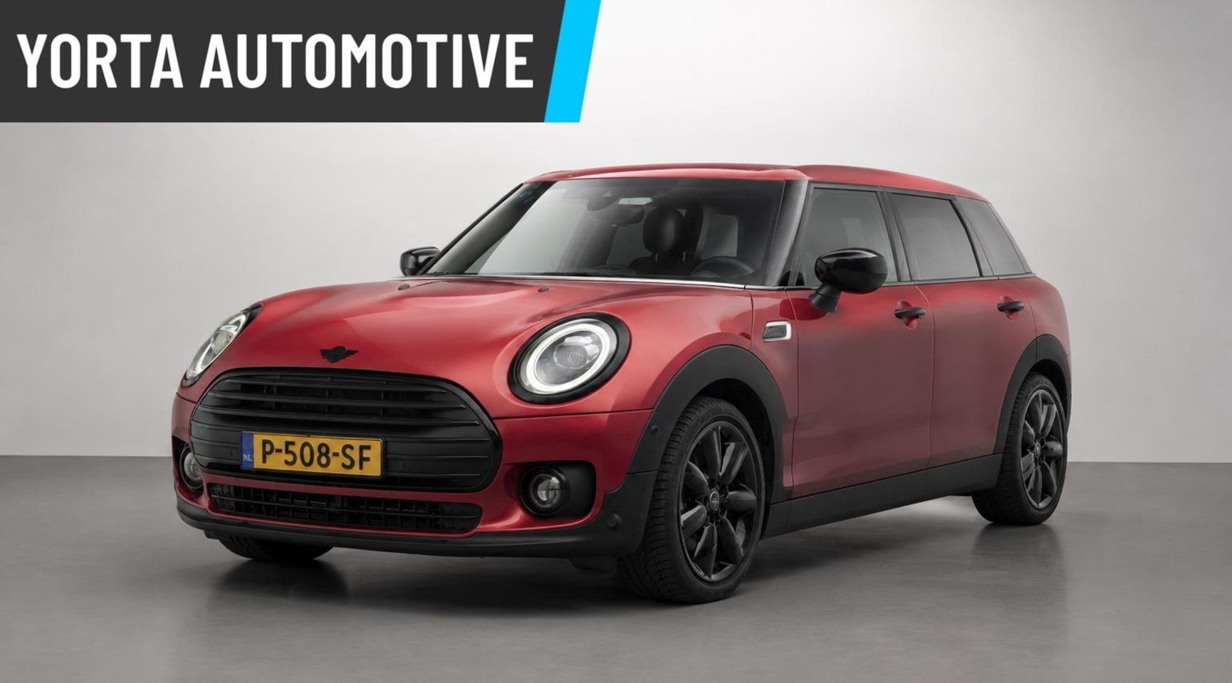 MINI Clubman - 1.5 AUTOMAAT|DEALEROH|LED|CARPLAY|INDIAN RED - AutoWereld.nl