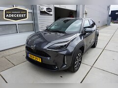 Toyota Yaris Cross - 1.5 Hybrid 130 Dynamic |Navi|Carplay|Dodehoek|PDC V+A|Camera|Stoel en stuurverw.|