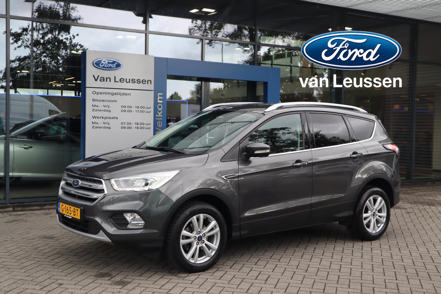 Ford Kuga - 1.5 ECOBOOST TREND ULTIMATE TREKHAAK CLIMA CRUISE P-SENSOREN CAMERA 1800KG-GEREMD!! - AutoWereld.nl