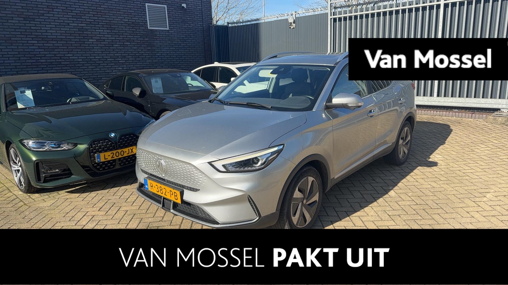 MG ZS - Long Range Luxury 70 kWh | Trekhaak | Panoramadak | Leder | Led Koplampen | CarPlay | 360 - AutoWereld.nl