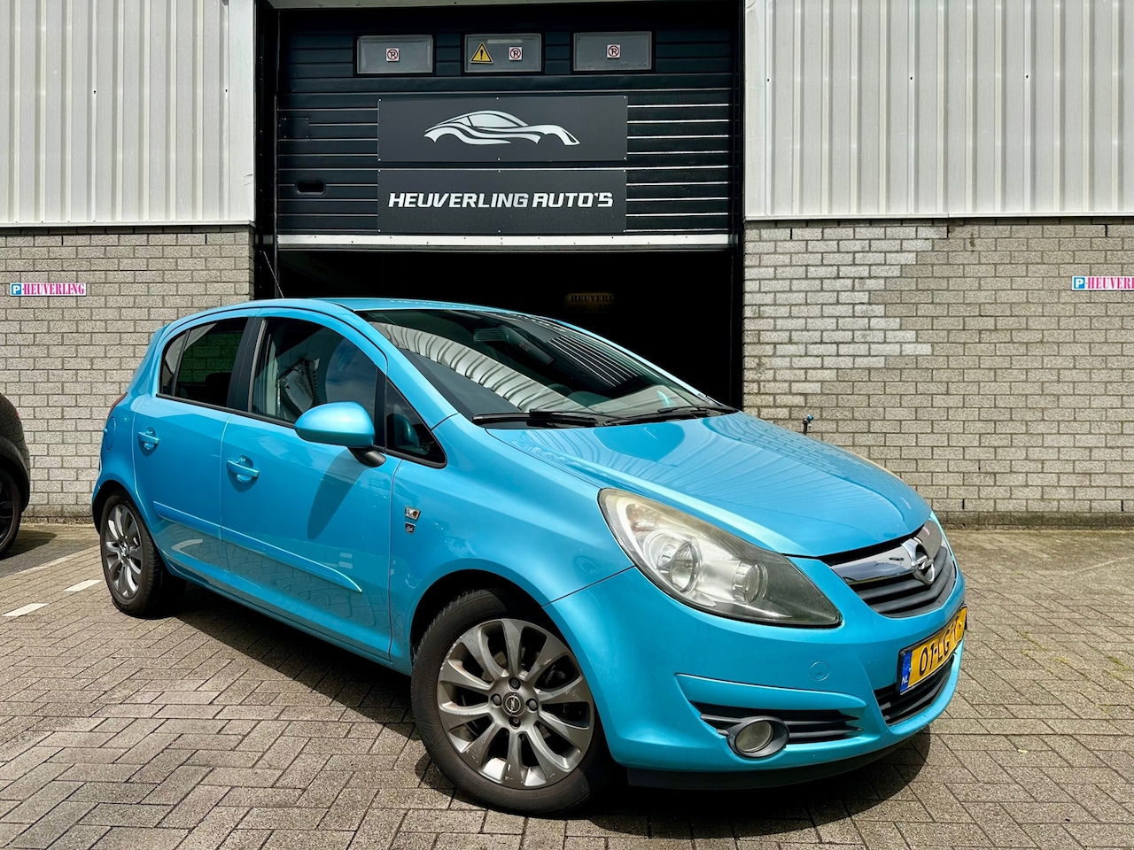 Opel Corsa - 1.4-16V '111' Edition | Airco | NIEUWE APK | LMV | 5DRS - AutoWereld.nl