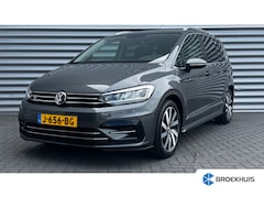 Volkswagen Touran - 1.5 TSI 150PK 7-ZITS HIGHLINE BUSINESS R AUTOMAAT / NAVI / LEDER / CLIMA / FULL-LED / PDC