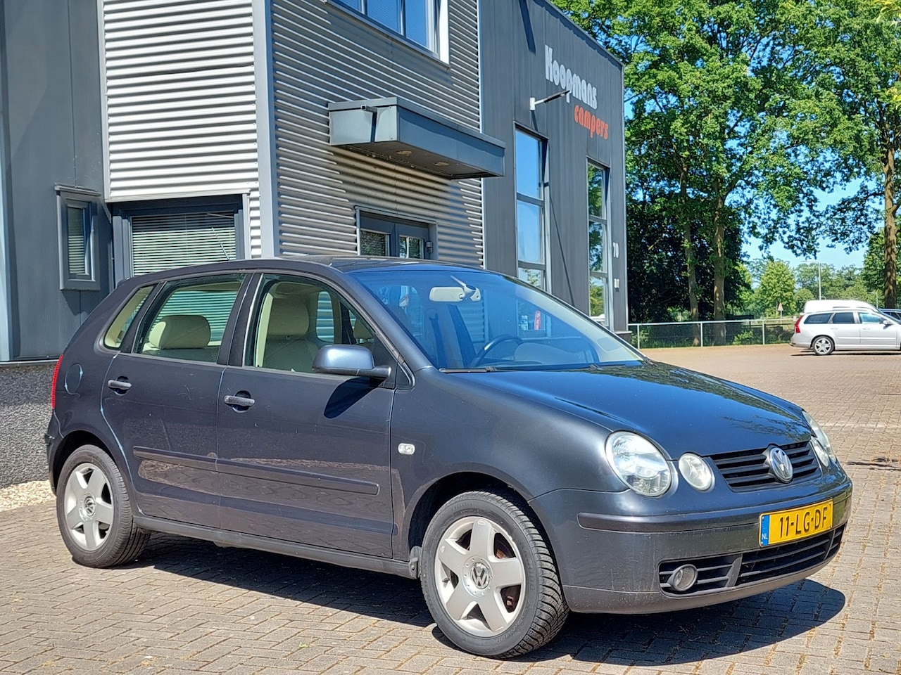 Volkswagen Polo - 1.4-16V Highline 5 deurs 75 pk - AutoWereld.nl