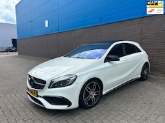 Mercedes-Benz A-klasse - 200 Ambition AMG-Line | CarPlay | Panoramadak | Stoelverwarming | Kleppensysteem | Sportst
