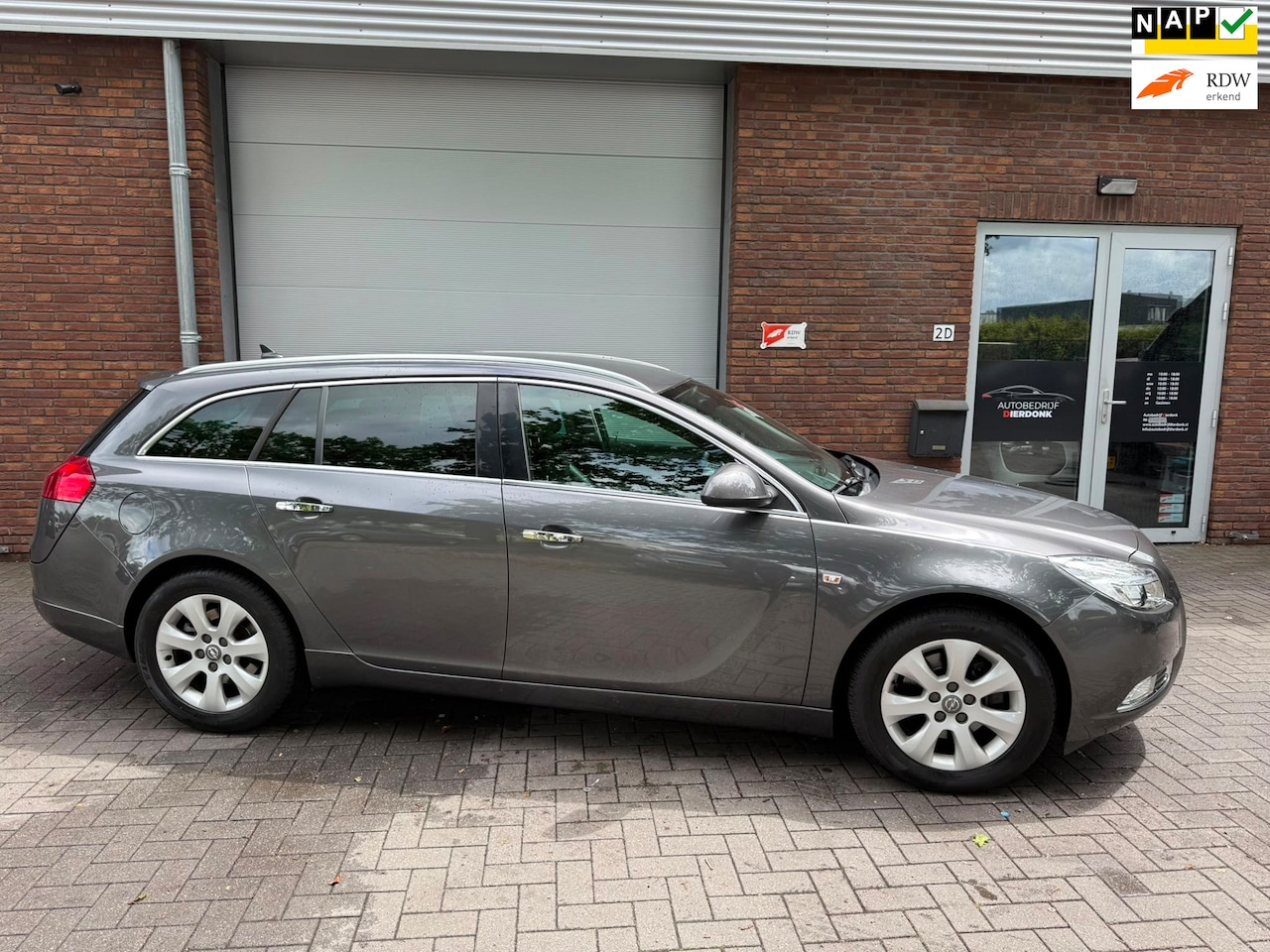 Opel Insignia Sports Tourer - 1.6 T Cosmo|AIRCO|NIEUWE APK|NAVI|NETTE AUTO - AutoWereld.nl