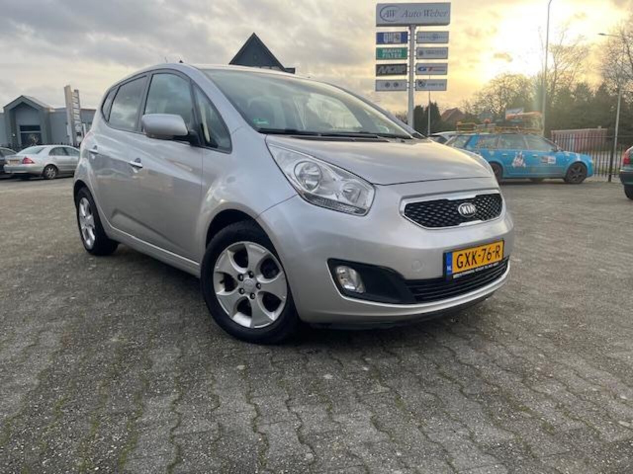 Kia Venga - 1.6 CVVT automaat 1 jaar Bovag garantie, rijklaar Kia Venga 1.6 CVVT Plus Pack