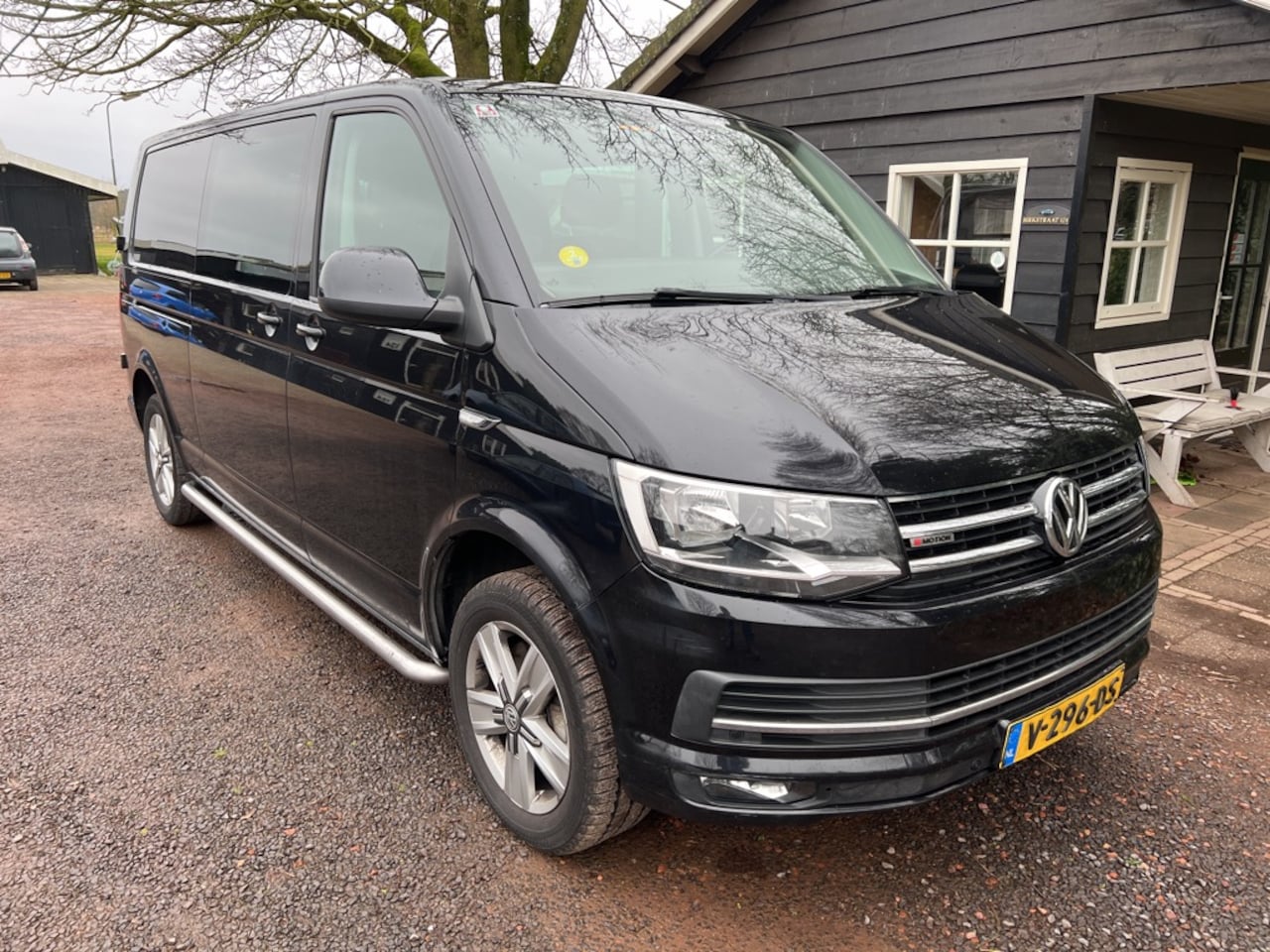 Volkswagen Transporter - 2.0 TDI L2H1 DC Aut. 4M Highline - AutoWereld.nl