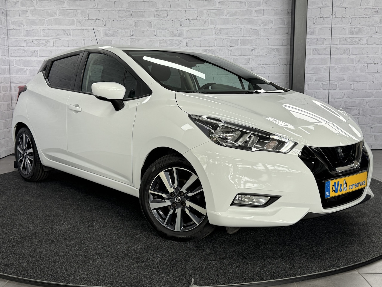 Nissan Micra - 0.9 IG-T N-Connecta Navi Climate Cruise Camera Trekhaak - AutoWereld.nl