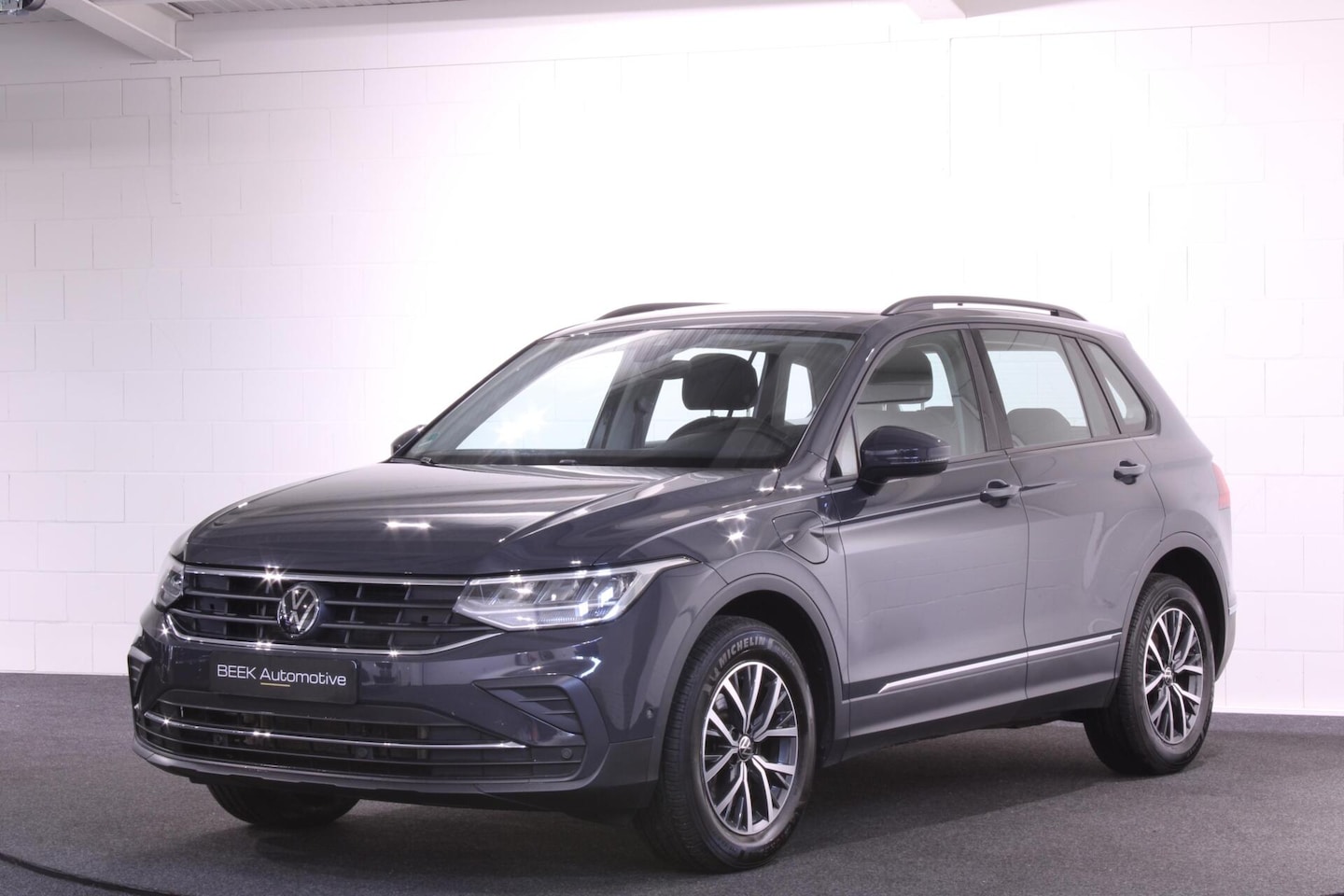 Volkswagen Tiguan - 1.4 TSI eHybrid | CAM | GTE | ACC | Apple CarPlay - AutoWereld.nl
