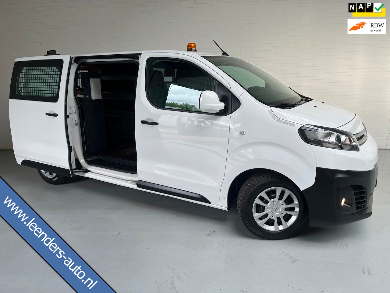 Citroën Jumpy - Servicewagen AUTOMAAT 1.6 BlueHDI 95pk euro6 Club M L2H1 BOTT, Victron omvormer v230, Stan - AutoWereld.nl