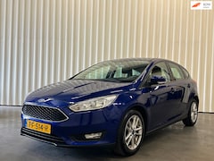 Ford Focus - 1.0 Edition distributieriem en koppeling nieuw