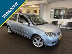 Mazda 2 - 2 1.4 Première*NAP*Airco*5drs*Velgen