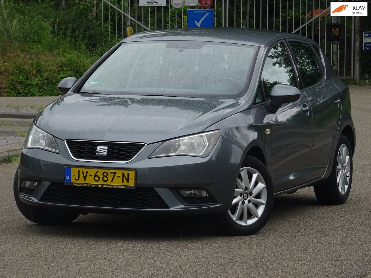 SEAT Ibiza - 1.2 TSI FR BJ2014 5DEURS AIRCO/CRUISE/APK 2027 - AutoWereld.nl