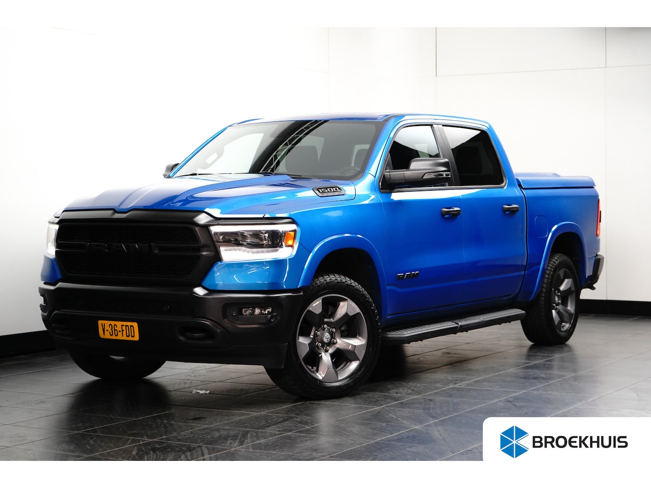 Dodge Ram 1500 - 5.7 V8 Built To Serve | Trekhaak | Memory | Alpine Audio | Stoel/Stuurverwarming | LED | N - AutoWereld.nl