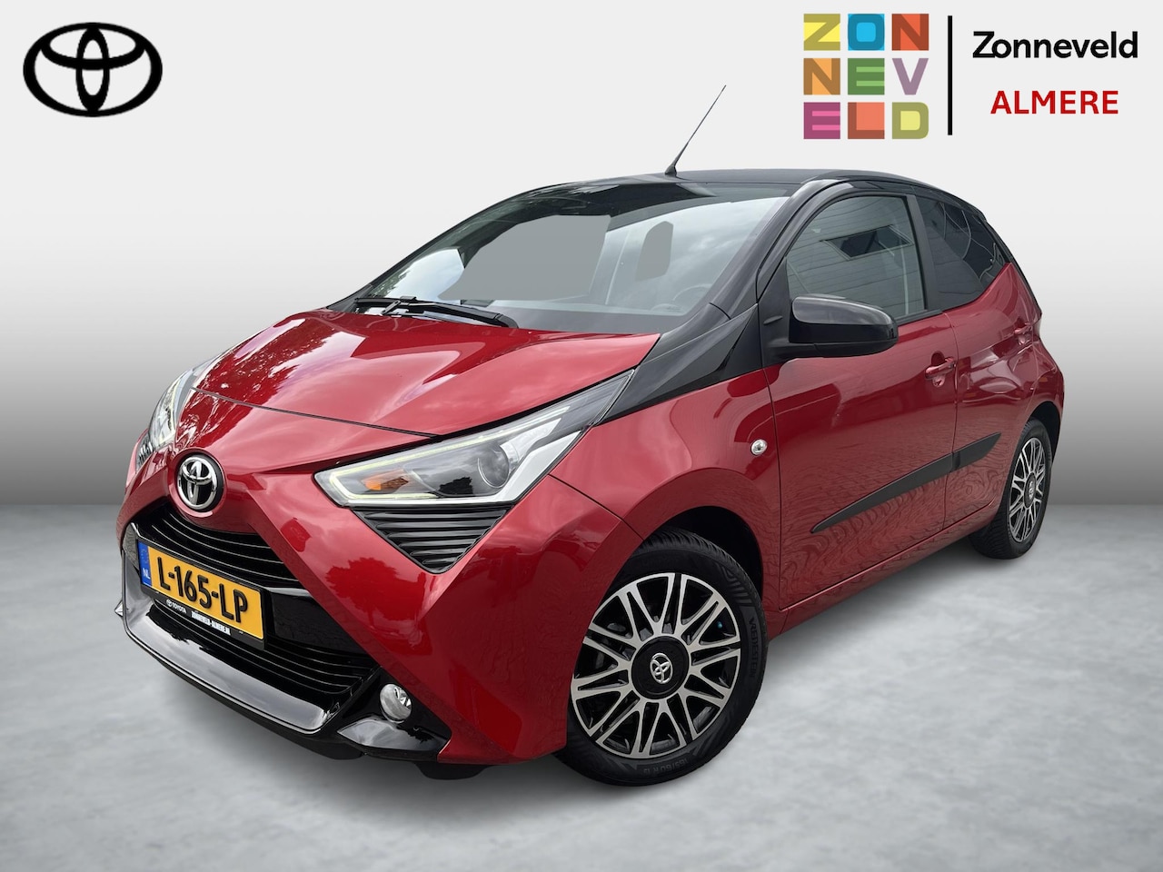 Toyota Aygo - 1.0 VVT-i x-clusiv All seasonbanden - AutoWereld.nl