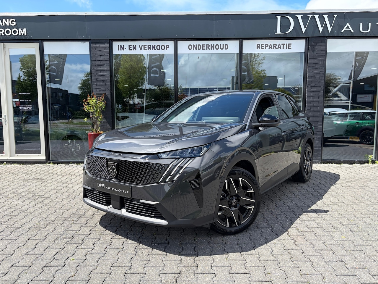 Peugeot 3008 - 1.2 Hybrid 145 Allure nieuw model - AutoWereld.nl