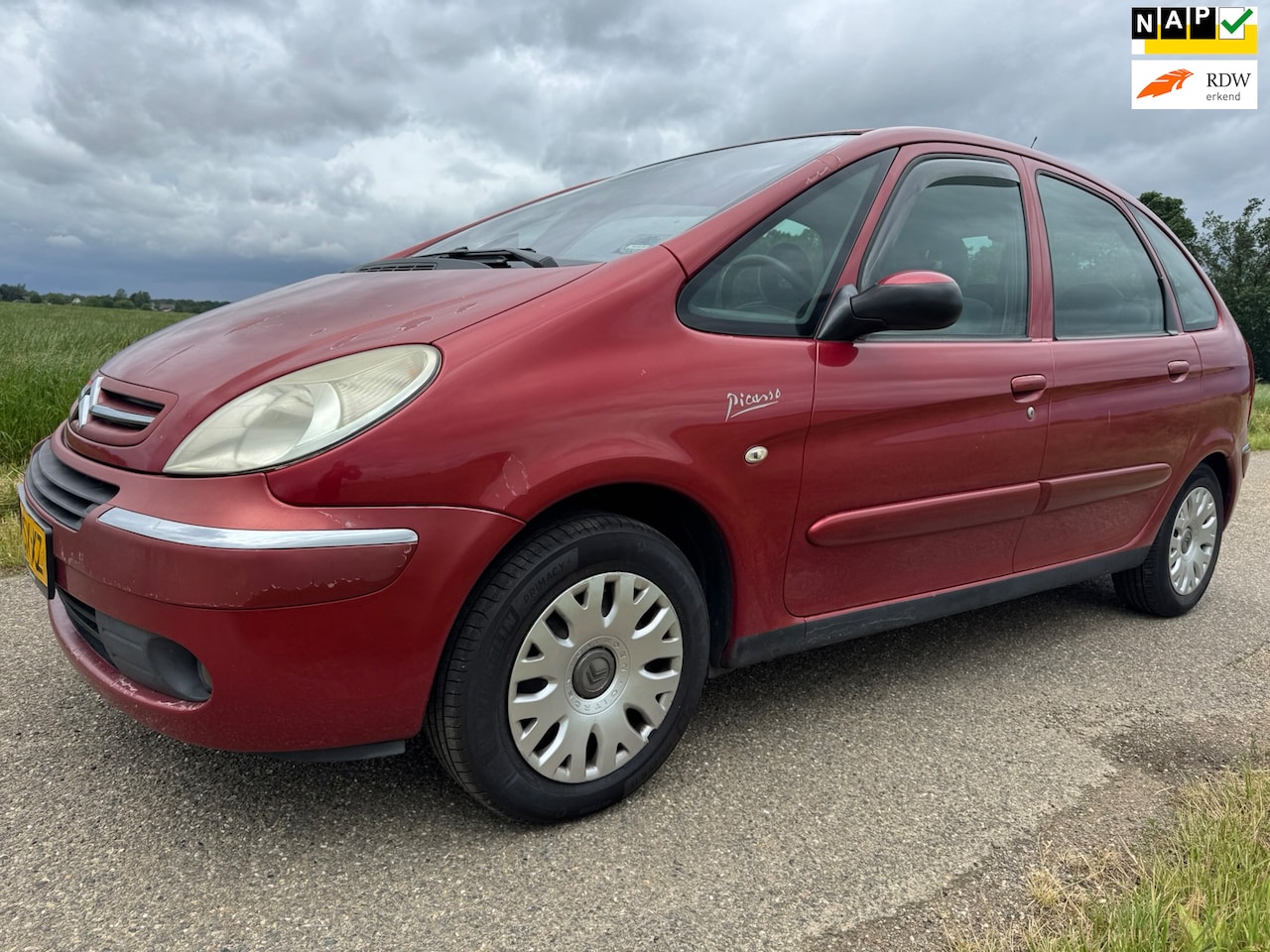 Citroën Xsara Picasso - 1.6i-16V Caractère|trekhaak|lange APK| - AutoWereld.nl