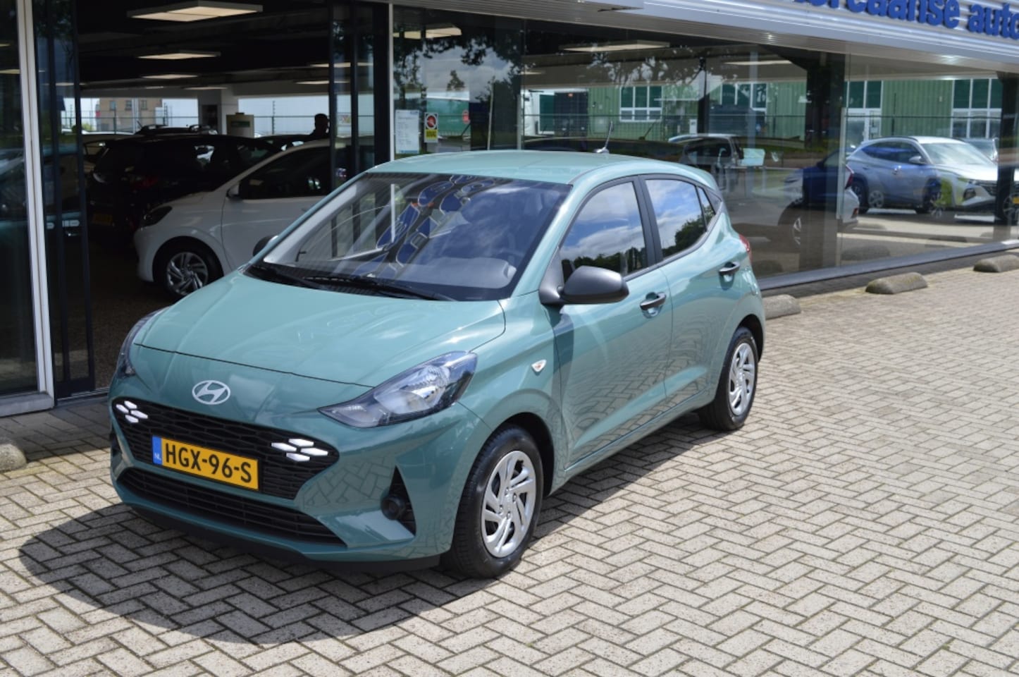 Hyundai i10 - 1.0 Comfort Navi Cruise Camera PDC NL-auto
