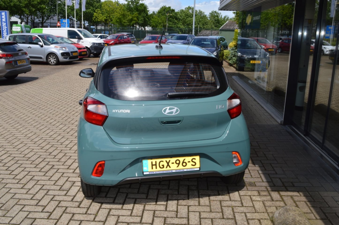 Hyundai i10 - 1.0 Comfort Navi Cruise Camera PDC NL-auto