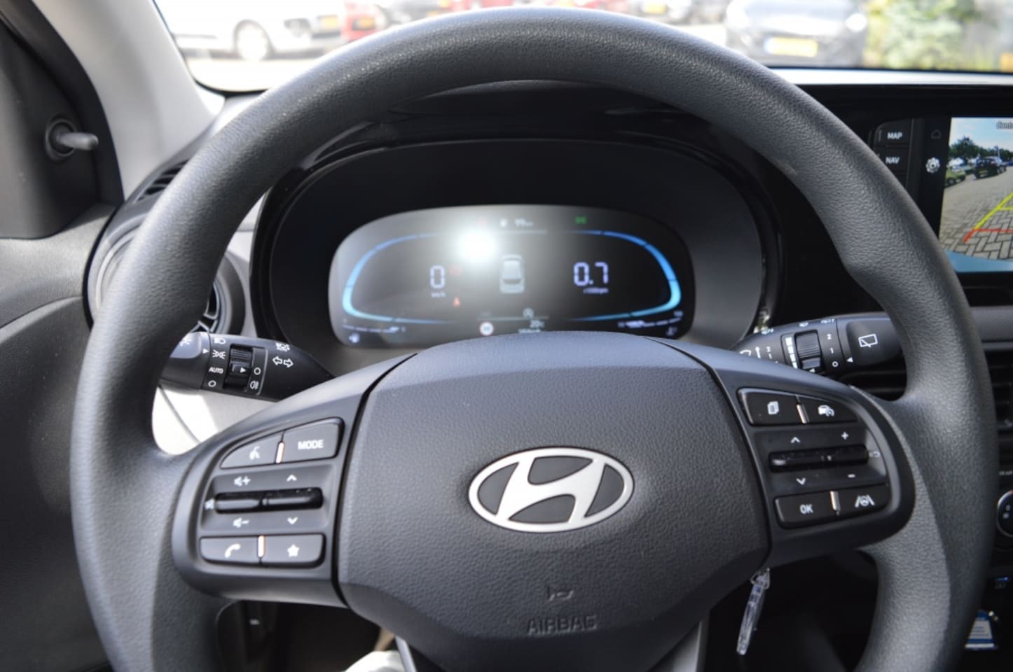 Hyundai i10 - 1.0 Comfort Navi Cruise Camera PDC NL-auto
